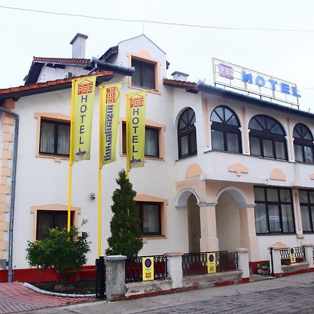 Garni Hotel Pbg スボティツァ エクステリア 写真